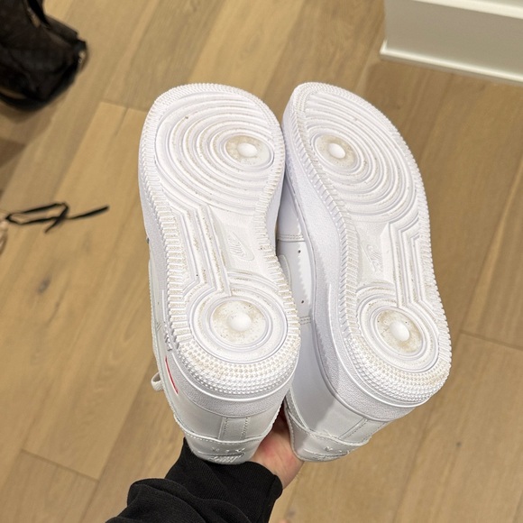 Supreme Air Force 1 - Picture 3 of 3